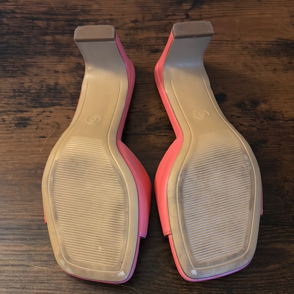 A New Day Pink Square Toe Heels - Picture 2 of 2
